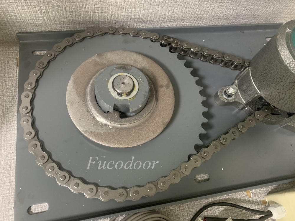Motor cửa cuốn loại 2000kg, dùng cho cửa lớn Fuco