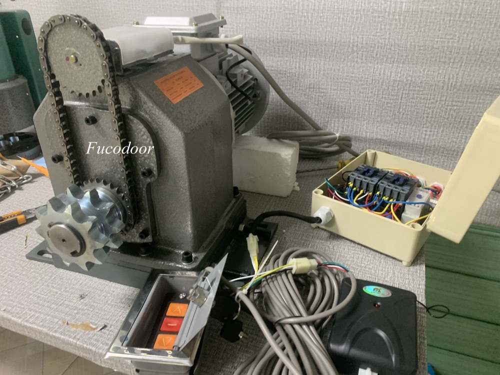 motor công suất lớn cửa cuốn 3000kg, Fucodoor