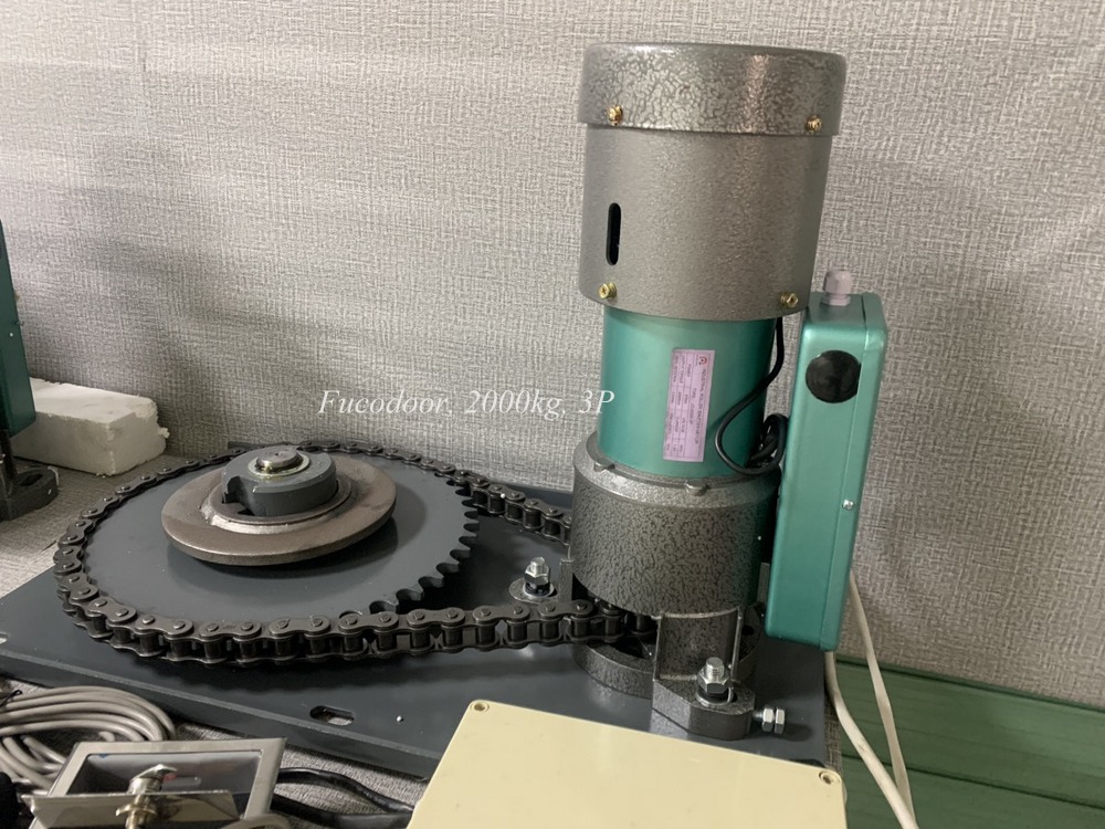 Bảng báo giá motor cửa cuốn các loại 2023, loại 2000kg, Fucodoor