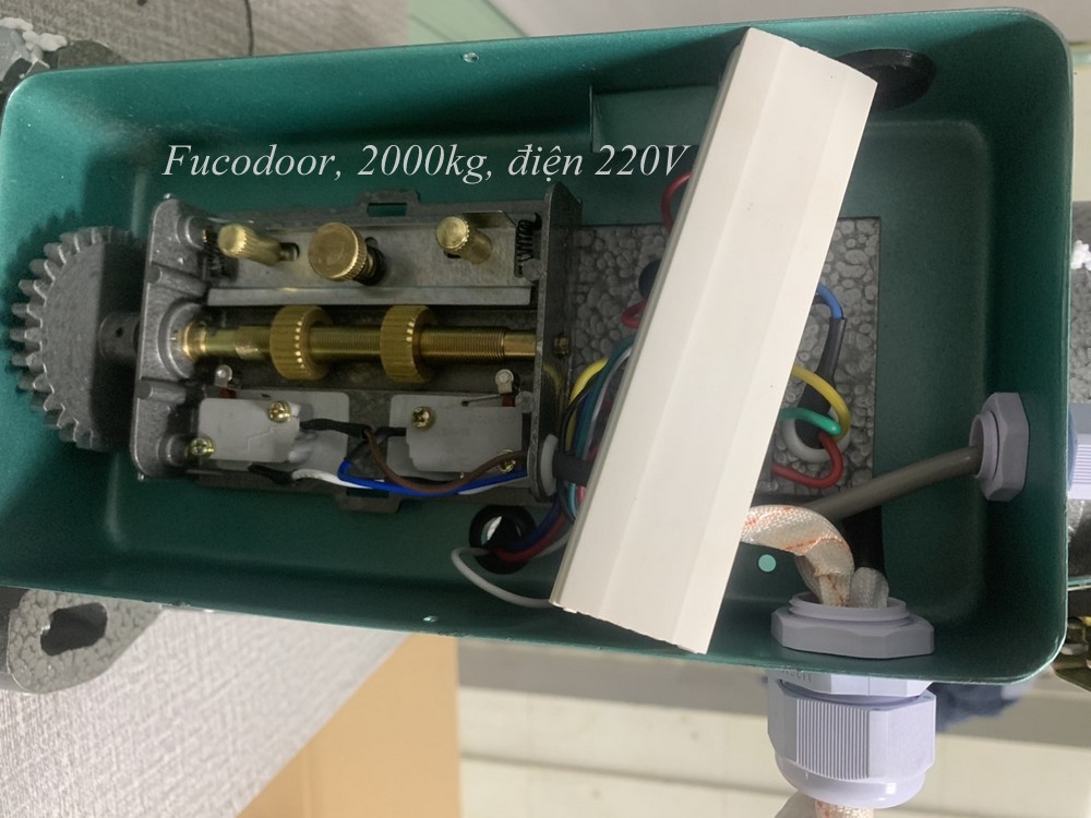 Báo giá Motor cửa cuốn, 2000kg, điện 1P, cao cấp