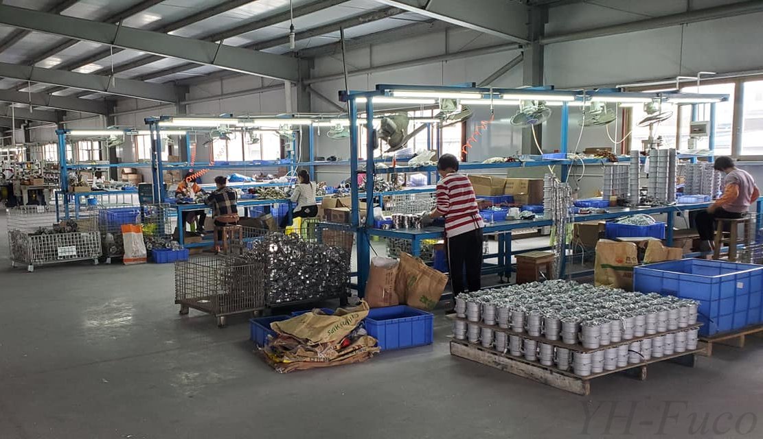 Mô tơ YHHK dây đồng, bích lớn 800kg