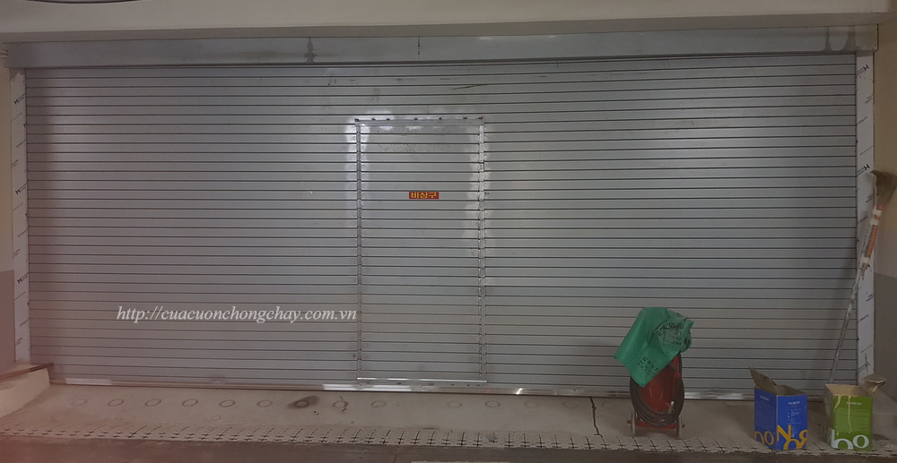 cửa cuốn nhà xưởng công nghiệp fuco