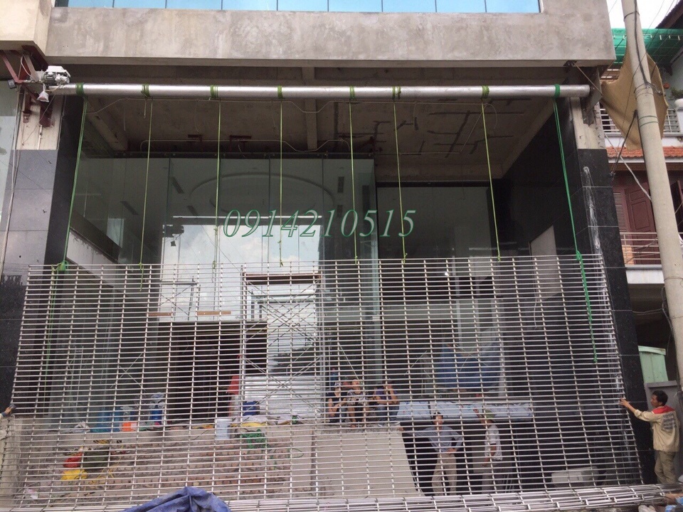 Cửa cuốn song ngang INOX 304, độ dầy 0.8ly, ống Ø 19 ( chưa có ray, trục), đã có lá đáy và V đáy, cửa cuốn song ngang INOX 304, độ dầy 1ly