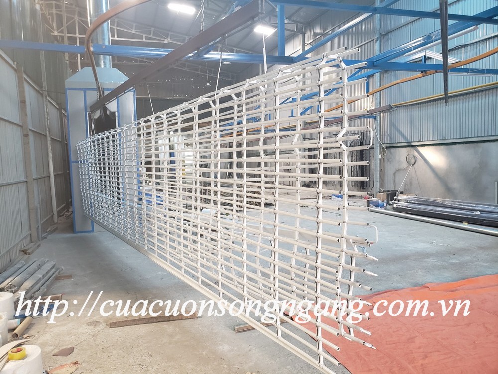 Cửa cuốn song ngang sơn tĩnh điện, cửa cuốn trượt ngang