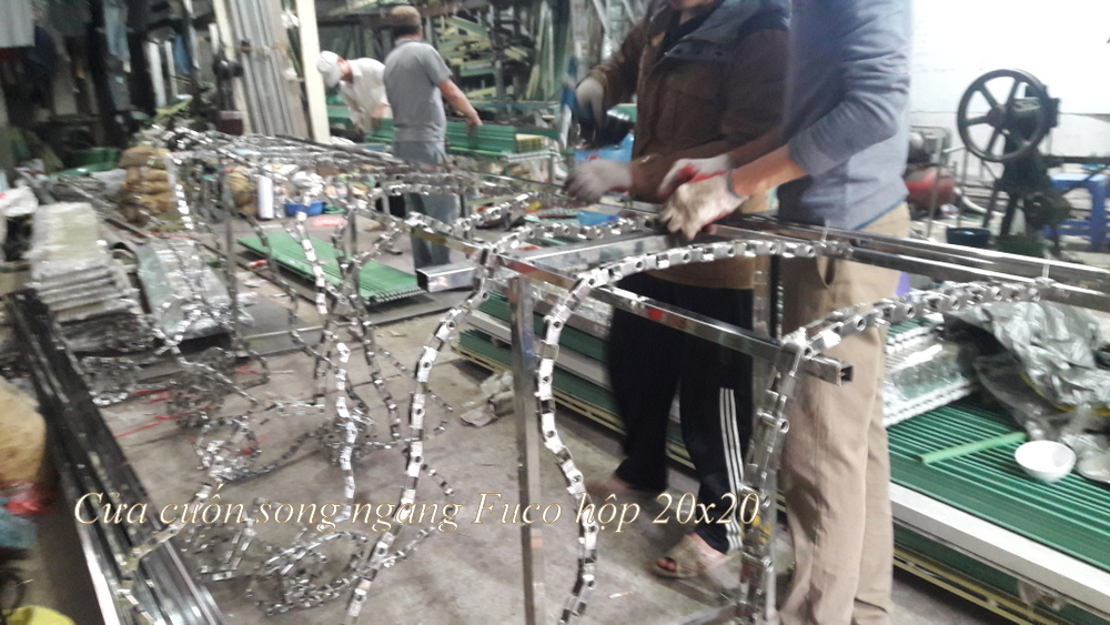 Liên hệ Fuco để biết chi tiết về cửa cuốn song ngang hộp vuông 