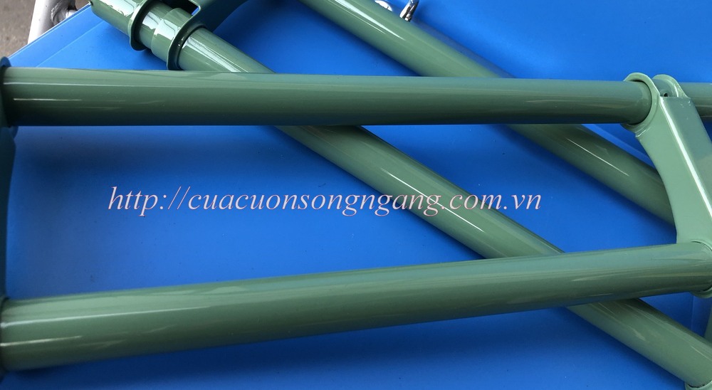 cửa cuốn song ngang sơn tĩnh điện