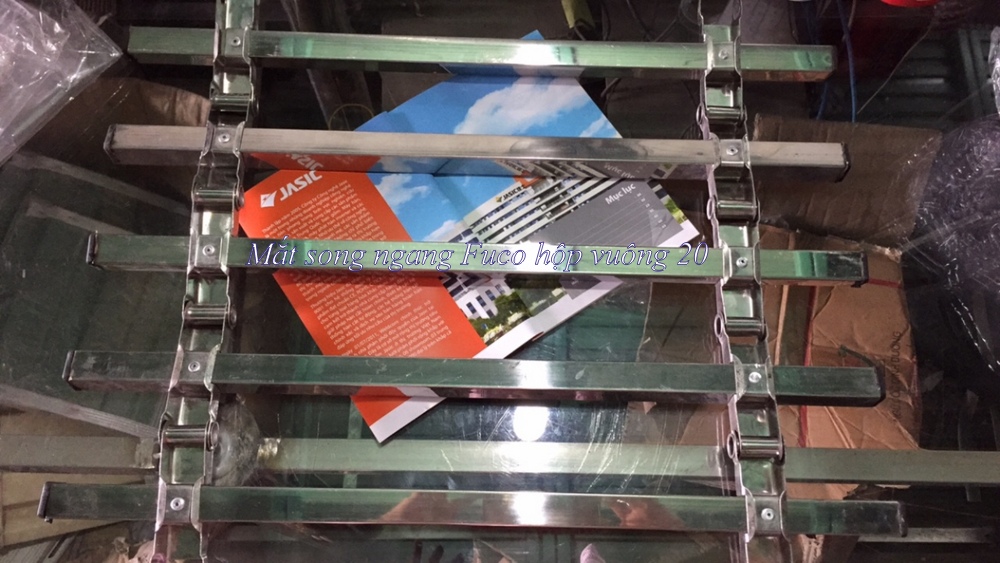 cửa cuốn song ngang hộp vuông inox