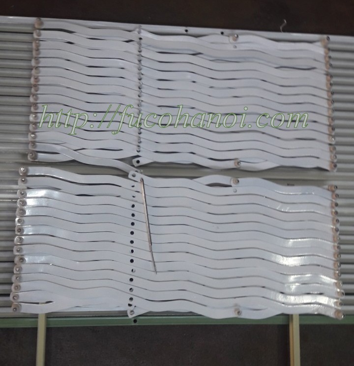 Đặc điểm cửa cửa xếp U Đúc Fuco có loại U dầy 1,2ly và U dầy 1,6ly tùy khách hàng lựa chọn.