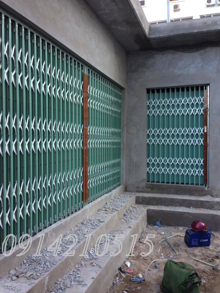 Giá cửa xếp Đài Loan 