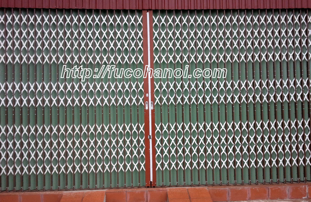 Quý khách có thể nhận thấy ngay sự khách biệt của cửa xếp cao cấp này với các loại cửa xếp Đài Loan thông thường khác trên thị trường. cua xep fuco.