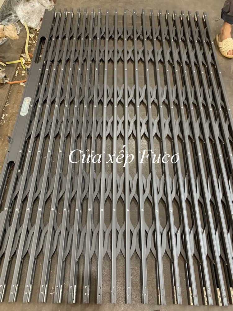 Báo giá cửa xếp U Đúc