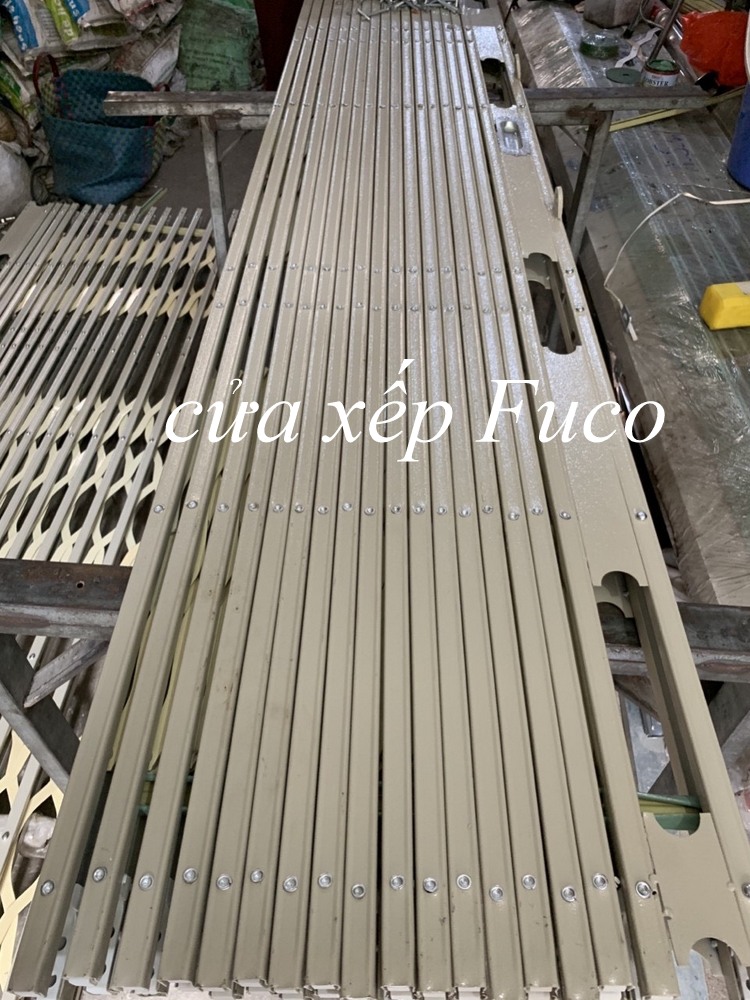 Báo giá cửa xếp U Đúc