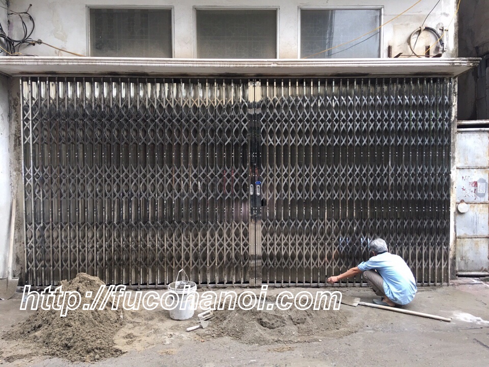 Cửa xếp INOX chống trộm