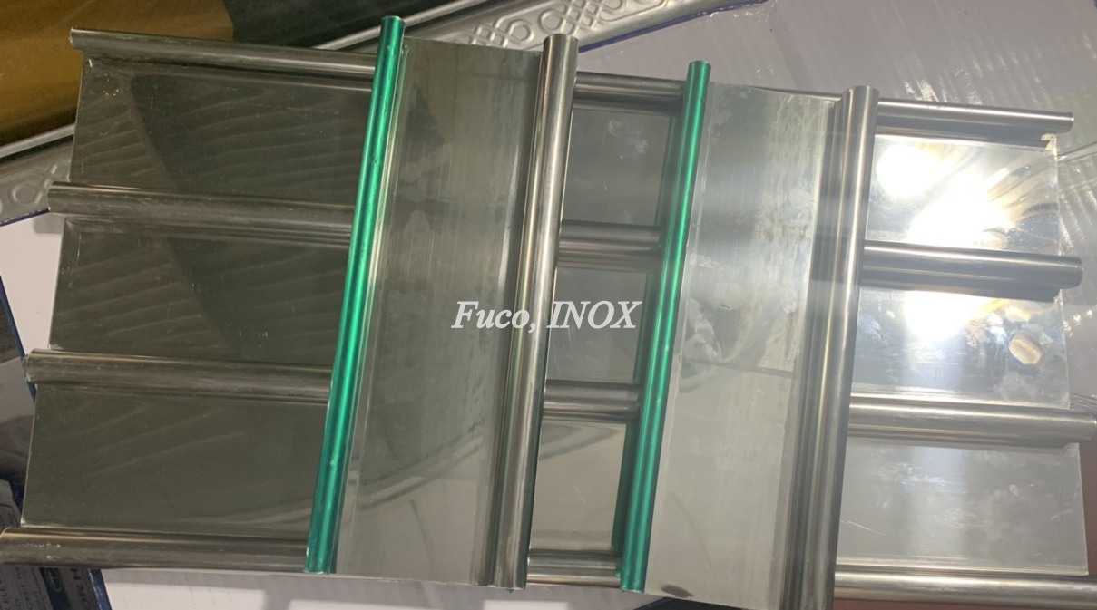 cửa cuốn siêu trường INOX Korea dầy 1mm