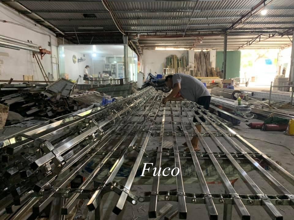 cửa cuốn song ngang inox 20, fuco