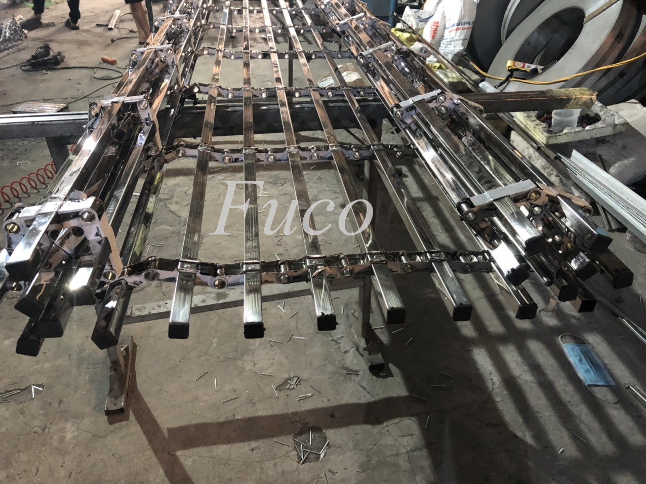 cửa cuốn song ngang inox 20, fuco