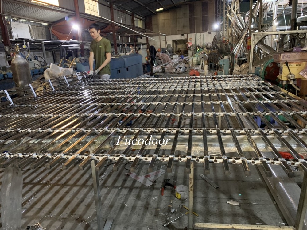 Cửa cuốn siêu thị, trung tâm thương mại