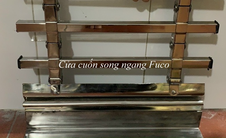 cửa cuốn song ngang