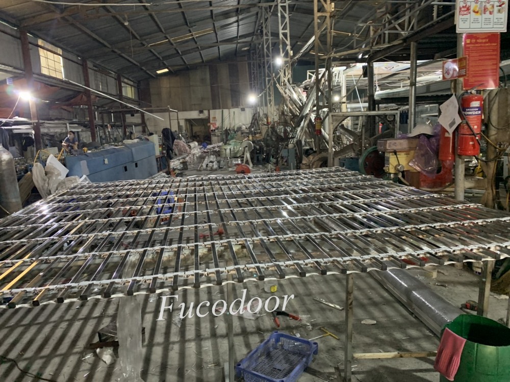 Cửa cuốn song ngang INOX, Báo giá cửa cuốn song ngang