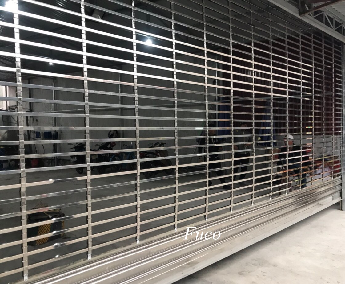 Cửa cuốn song ngang hộp 20x20 INOX 304